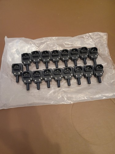 Iec male plug connectors - , 17